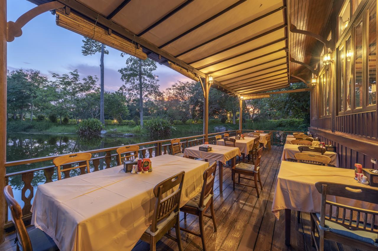 Vana Varin Resort Hua Hin Exterior foto